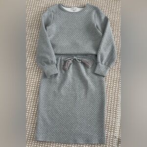 Dainty Jewell’s Find Me at the Fireplace Sweatshirt Skirt and Shirt Set Size M